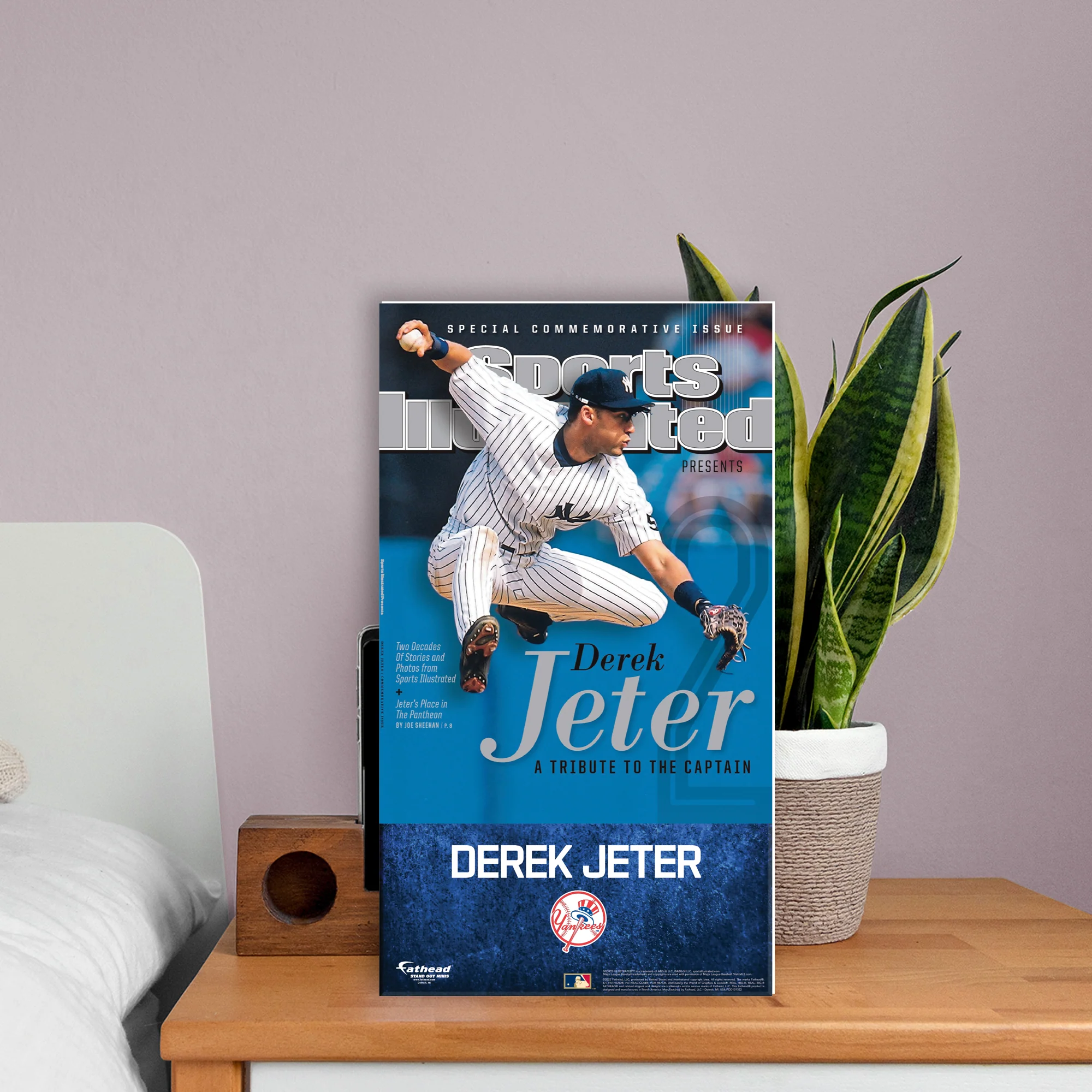Derek Jeter - September 2014 Commemorative Sports Illustrated Cover - Mini Stand Out - Official MLB - New York Yankees - Cardstock Cutout