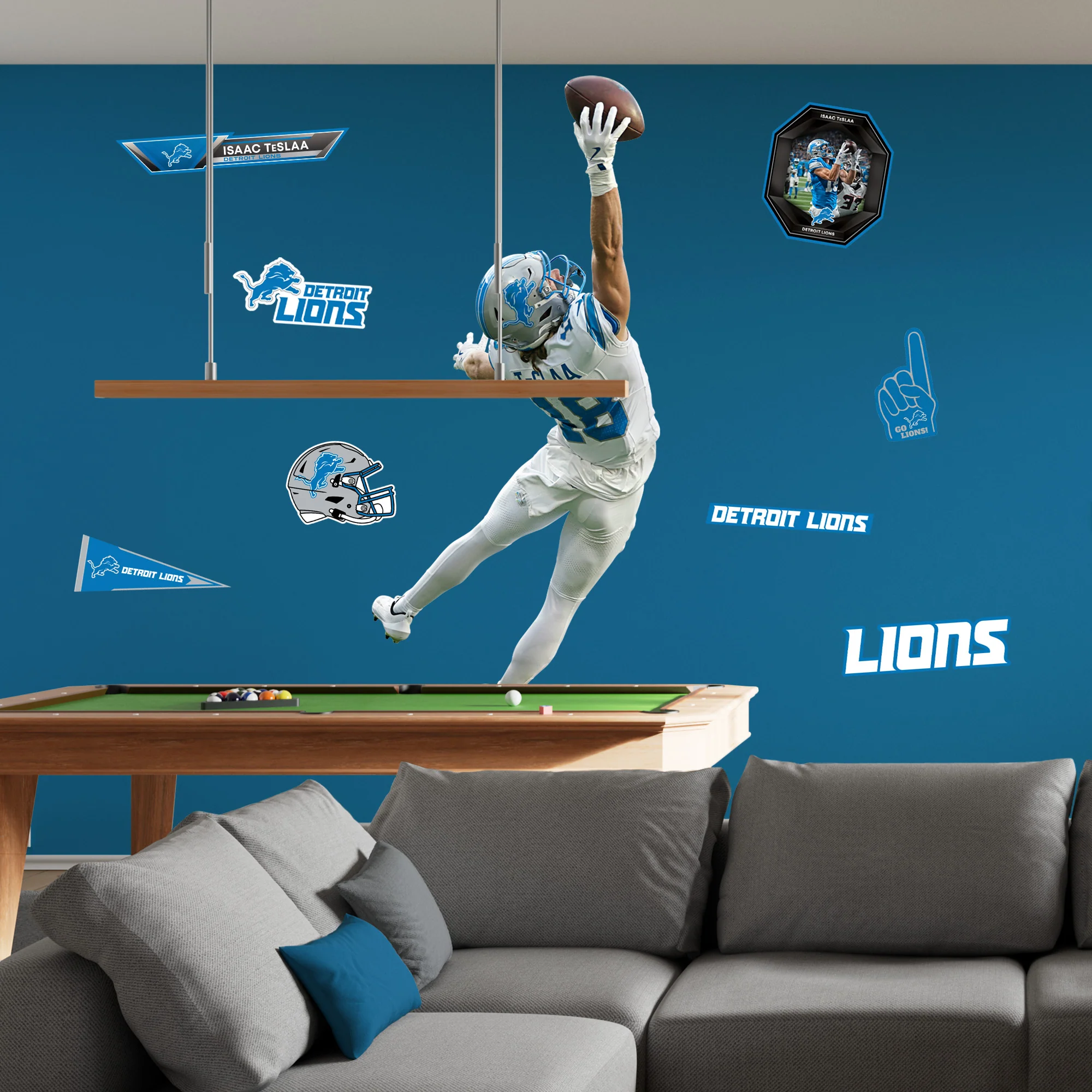 Isaac TeSlaa - RealBig One-Handed Catch Collection - Official NFL - Detroit Lions - Reusable Vinyl Wall Decals - Image 3