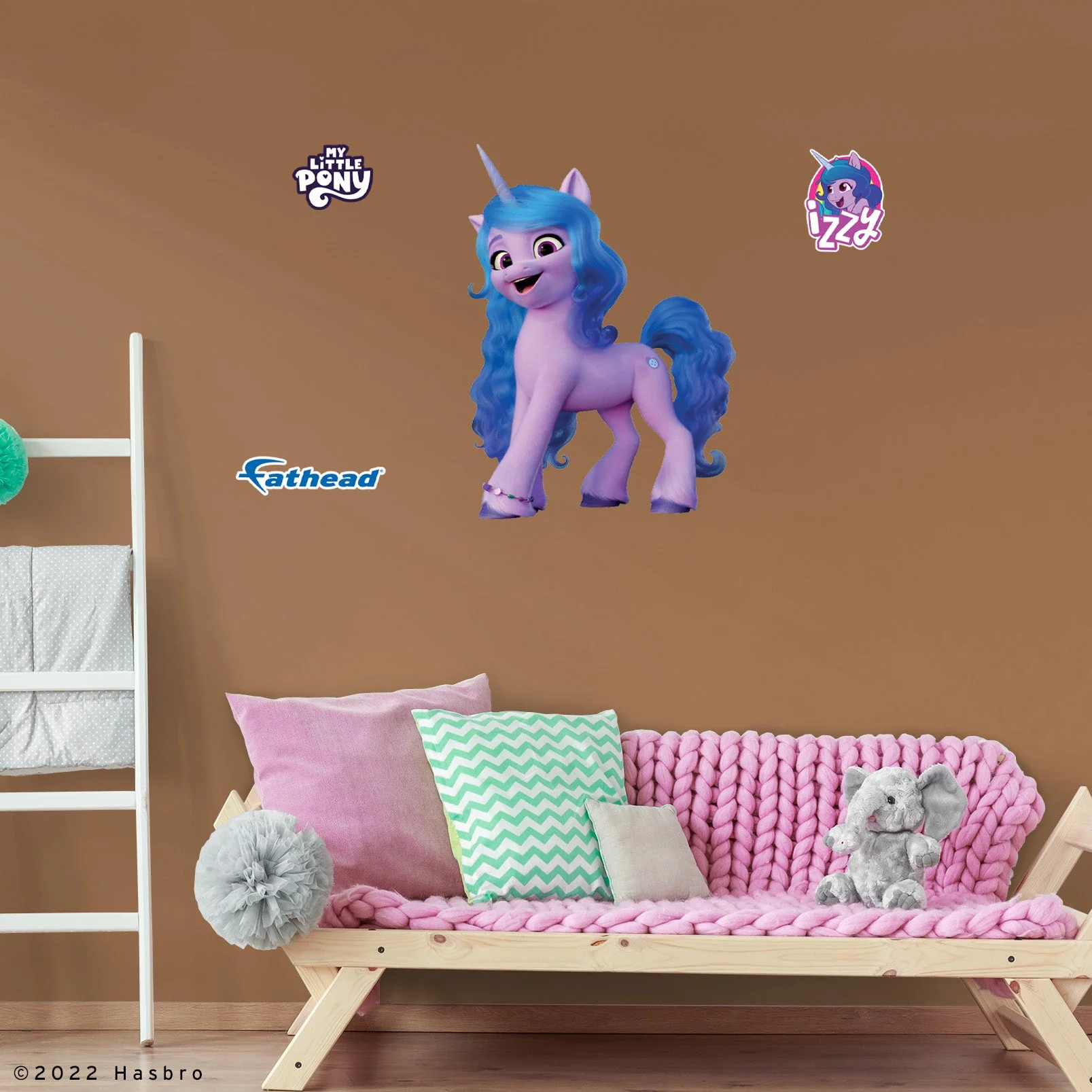 Izzy - My Little Pony - RealBig Collection - Official Hasbro - Reusable Vinyl Wall Decals - Image 3