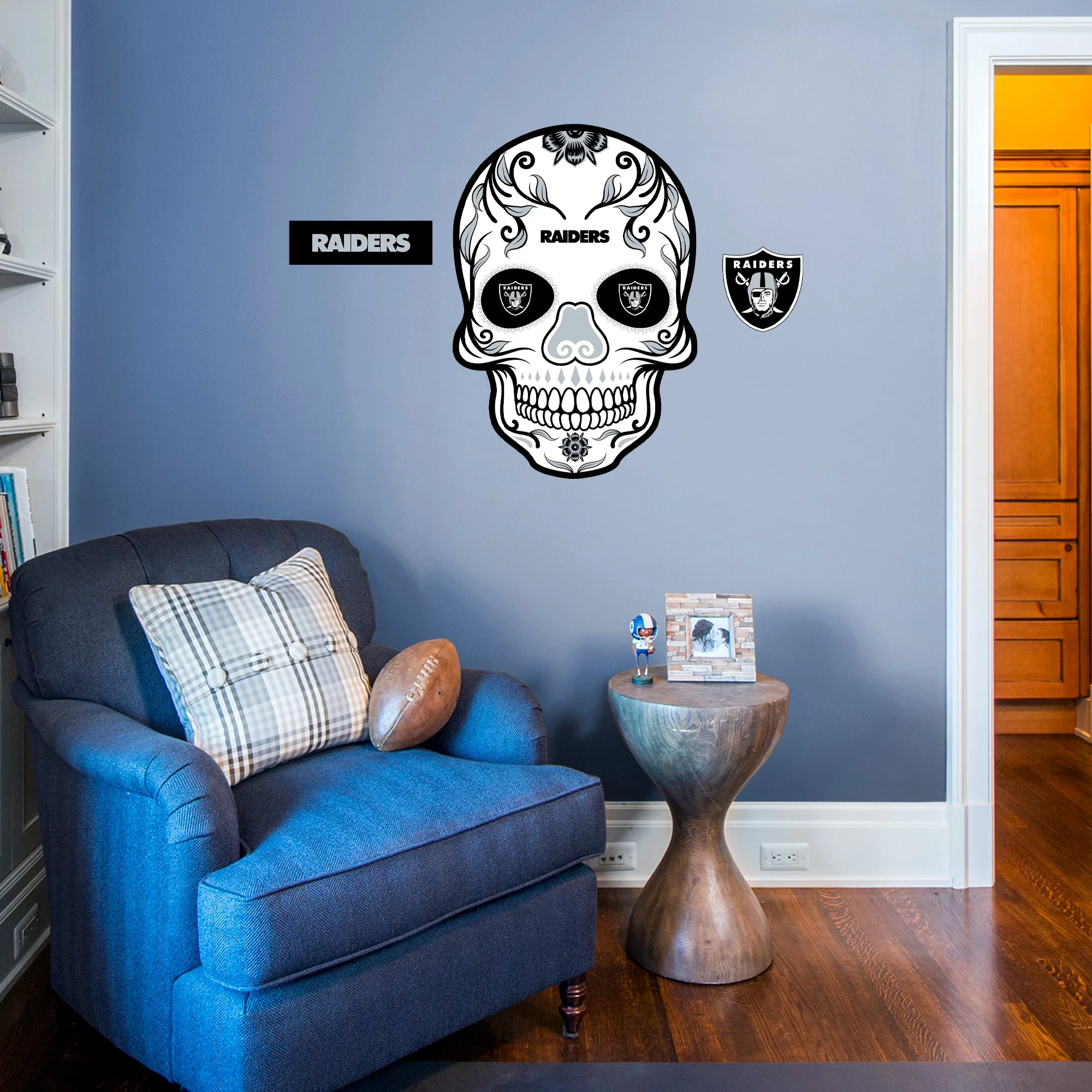 Las Vegas Raiders - RealBig Skull Collection - Official NFL - Reusable Vinyl Wall Decals - Image 4