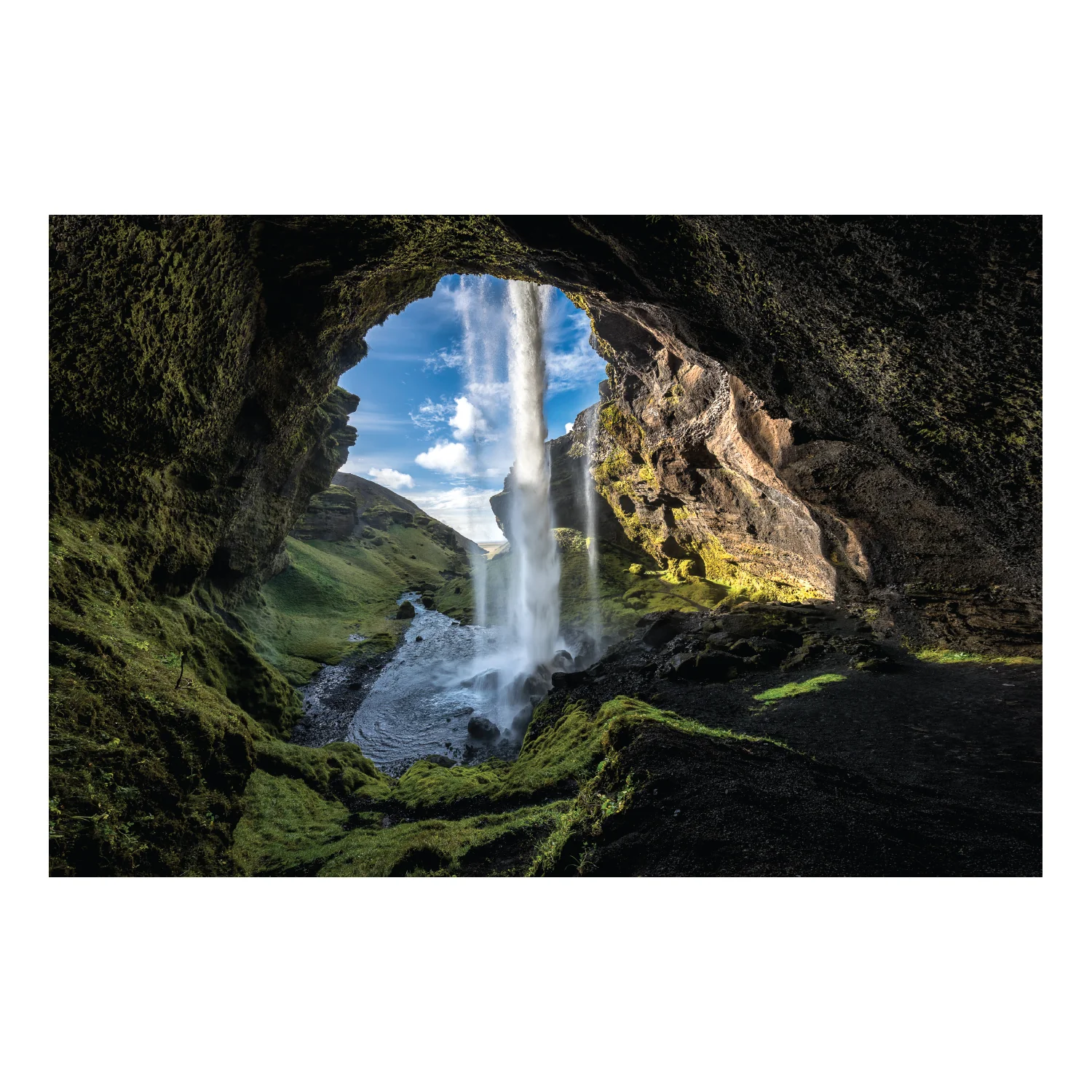 Popular Landmarks: Iceland Realistic Poster - Removable Adhesive Decal