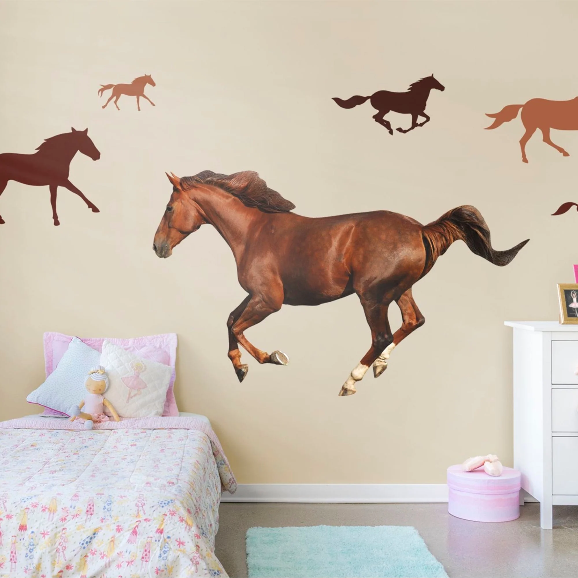 Horse - Removable Vinyl Decal - Image 4