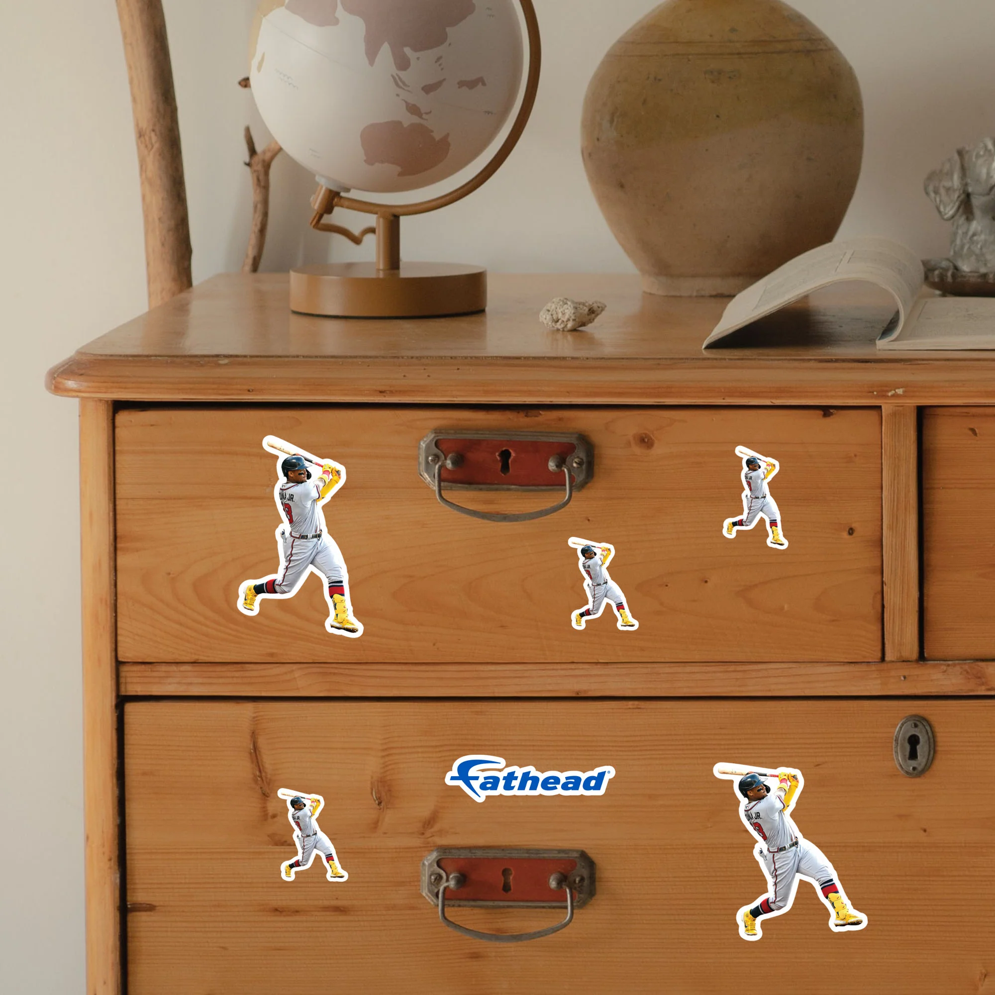 Ronald Acuña Jr. - 5 Player Minis (Mixed Sizes) - Official MLB - Atlanta Braves - Reusable Vinyl Decals - Image 2